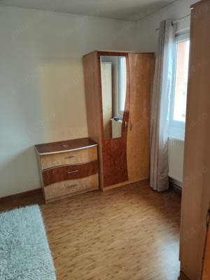 Proprietar - Inchiriez apartament cu doua camere - Tarinei - imagine 3