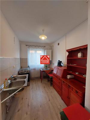 Apartament pentru locuit sau birou, zona Milea - imagine 7