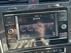 Volkswagen Golf 1.6 TDI Comfortline - imagine 13