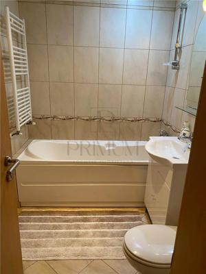 Apartament 2 camere - Zona Bucovina - Centrala Proprie - imagine 5