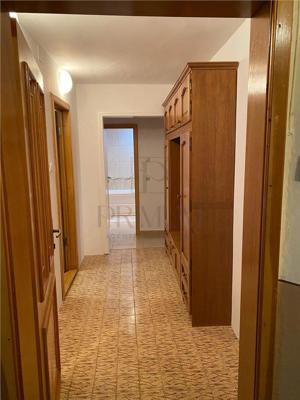 Apartament 2 camere - Zona Bucovina - Centrala Proprie - imagine 7