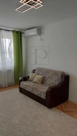 Apartament 2 camere - Zona Dacia - Centrala Proprie - imagine 3