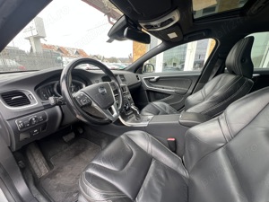 Volvo V60 D6 Plug-in Hybrid - imagine 5