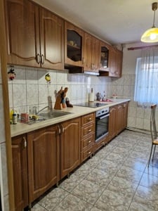 Apartament 3 camere., Simeria  - imagine 11