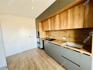 Apartament la cheie cu 3 camere si balcon in zona Doamna Stanca