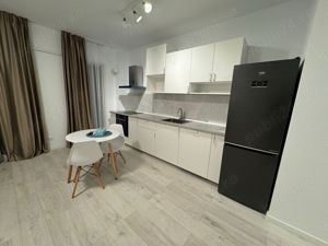 Benefic Imobiliare-Garsoniera de Lux-Bloc nou-zona vest - imagine 3