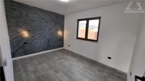 Casa Vila 5 camere cu Demisol,Rediu,S.u.185 mp,Garaj - imagine 8