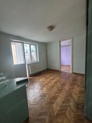 Propietar . Vand apartament Fratii Buzesti - imagine 3