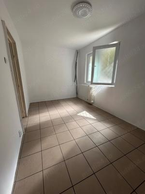 Apartament 2 camere - Spatiu comercial - Ramnicu-Valcea - imagine 3