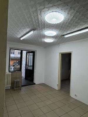 Apartament 2 camere - Spatiu comercial - Ramnicu-Valcea - imagine 2