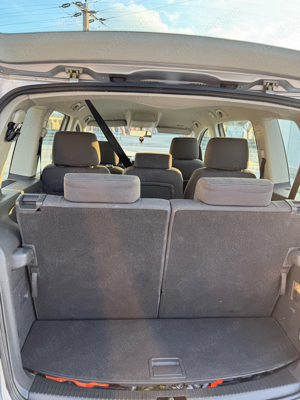 Vând volksvagen touran 7 locuri urgent 1800   - imagine 7