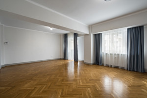 Apartament Exclusivist în Piata Unirii – Eleganță și Finisaje Premium - imagine 16