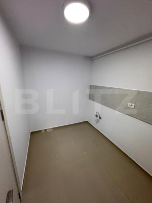 Apartament de vanzare 2 camere, decomandat, zona Jiului - imagine 3