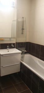 Închiriez apartament  - imagine 8