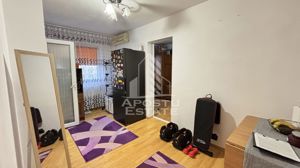 Apartament cu 2 camere, zona Sagului