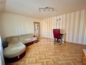 Apartament cu 3 camere, 2 bai, etaj intermediar, zona Aradului - imagine 2