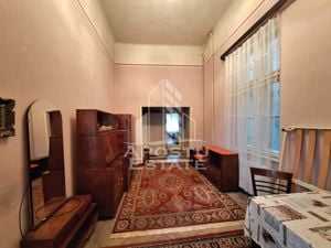 Apartament cu 6 camere, 230 mp, Ultracentral - imagine 4