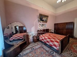 Apartament cu 6 camere, 230 mp, Ultracentral - imagine 5