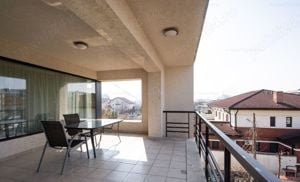 Proprietar , Penthouse  in vila P+2 ,3 camere lux  ,Lac Baneasa  - imagine 10