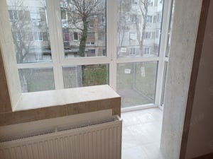 Dacia de vanzare apartament cu 3 camere renovat totall - imagine 5