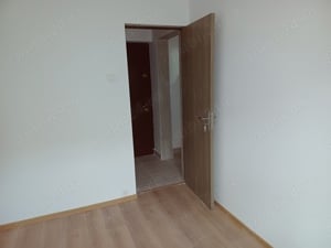 Dacia de vanzare apartament cu 3 camere renovat totall - imagine 7