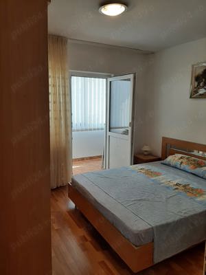 Vand apartament 2 camere  - imagine 4