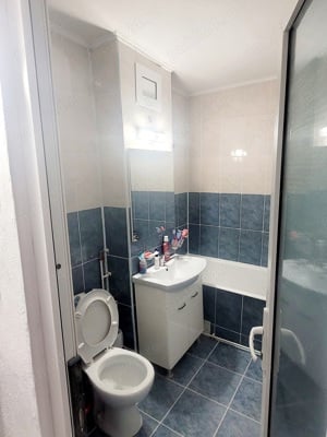 Vând apartament 3 camere Mioveni in zona Casei de Cultură  - imagine 10