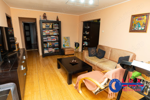 ID 4217 Apartament 4 camere-Str VICTORIEI - imagine 2