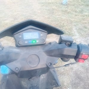 Vând scuter aprilia perfect funcțional  - imagine 4