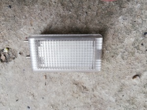 lampa iluminat torpedo volkswagen golf 5 - imagine 2