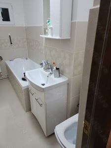 De Vânzare   Apartament Decomandat 2 Camere, 57 mp, Etaj 2, Strada Arcu, Iași - imagine 4