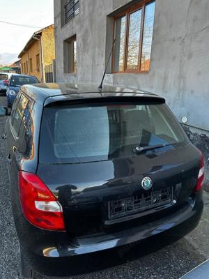 Skoda Fabia 2009 - imagine 4