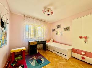 Apartament spatios cu 4 camere si 2 bai | Garaj | Aradului - imagine 11