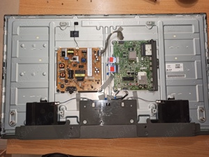 Dezasamblez TV LG 42LB650V