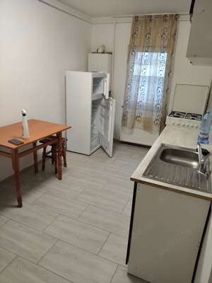 Proprietar închiriez apartament  - imagine 4