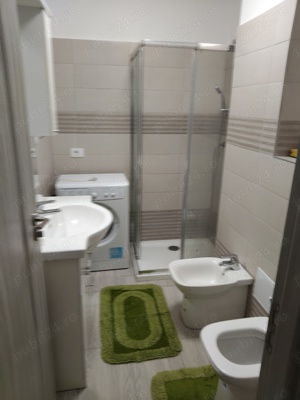 Proprietar închiriez apartament 