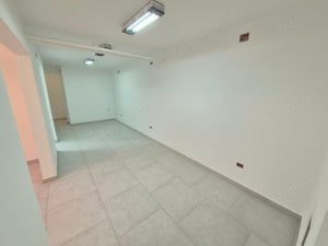 Spatiu Comercial-Centru-Strada Principala-3 Camere--90 MP Utili-Renovat complet - imagine 8