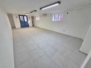 Spatiu Comercial-Centru-Strada Principala-3 Camere--90 MP Utili-Renovat complet - imagine 4