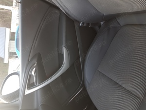 Vand opel astra j,17 cdti,2011,125cp,faruri xenon automate8,navigatie mare,roata de rezerva aproape  - imagine 6