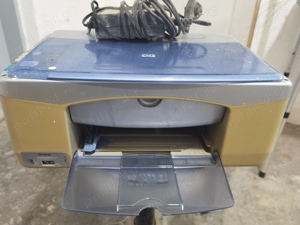 Vand imprimanta multifunctionala HP psc 1315 defecta