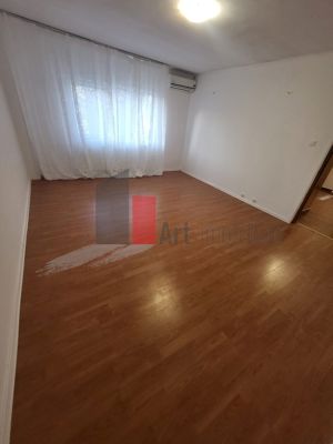 APARTAMENT 2 CAMERE SEBASTIAN - imagine 18