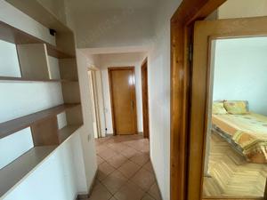 Apartament de vânzare PARTICULAR! - 90 mp, 3 camere, 2 băi - CENTRU Slatina - imagine 7