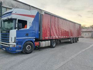Vând ansamblu Cap tractor Scania și Sem Humbaur avariata