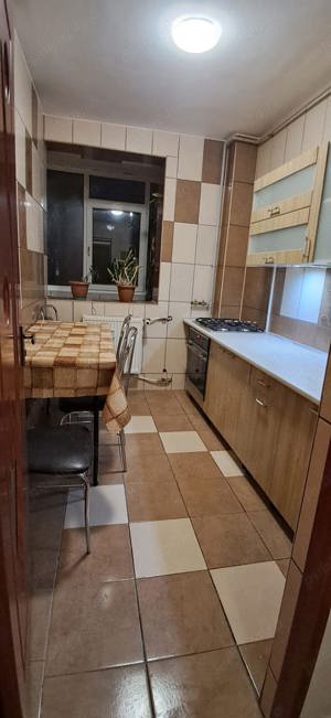 apartament de închiriat  - imagine 3