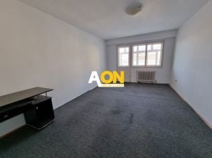 Apartament 3 Camere Decomandat, Bloc cu Lift, Zona Centru - imagine 4