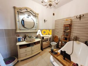 Apartament 3 camere + terasa de 85 mp + garaj subteran, bloc nou - imagine 8