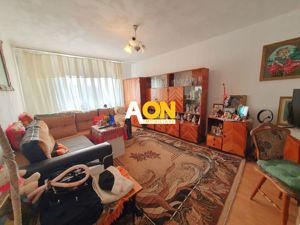 Apartament 3 camere, decomandat, 2 bai, zona Kaufland