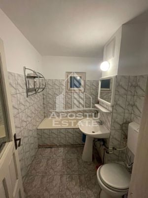 Apartament 3 camere, centrala propie, zona Lipovei - imagine 9