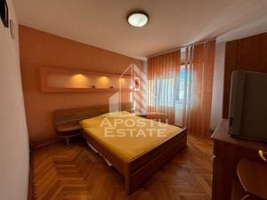 Apartament cu 3 camere, centrala proprie, Zona Soarelui - imagine 5