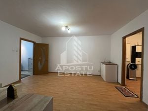 Apartament cu 2 camere, renovat cu centrala proprie in zona Dambovita